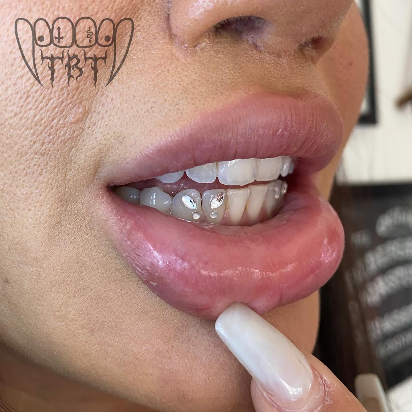 SWAROVSKI OVALS