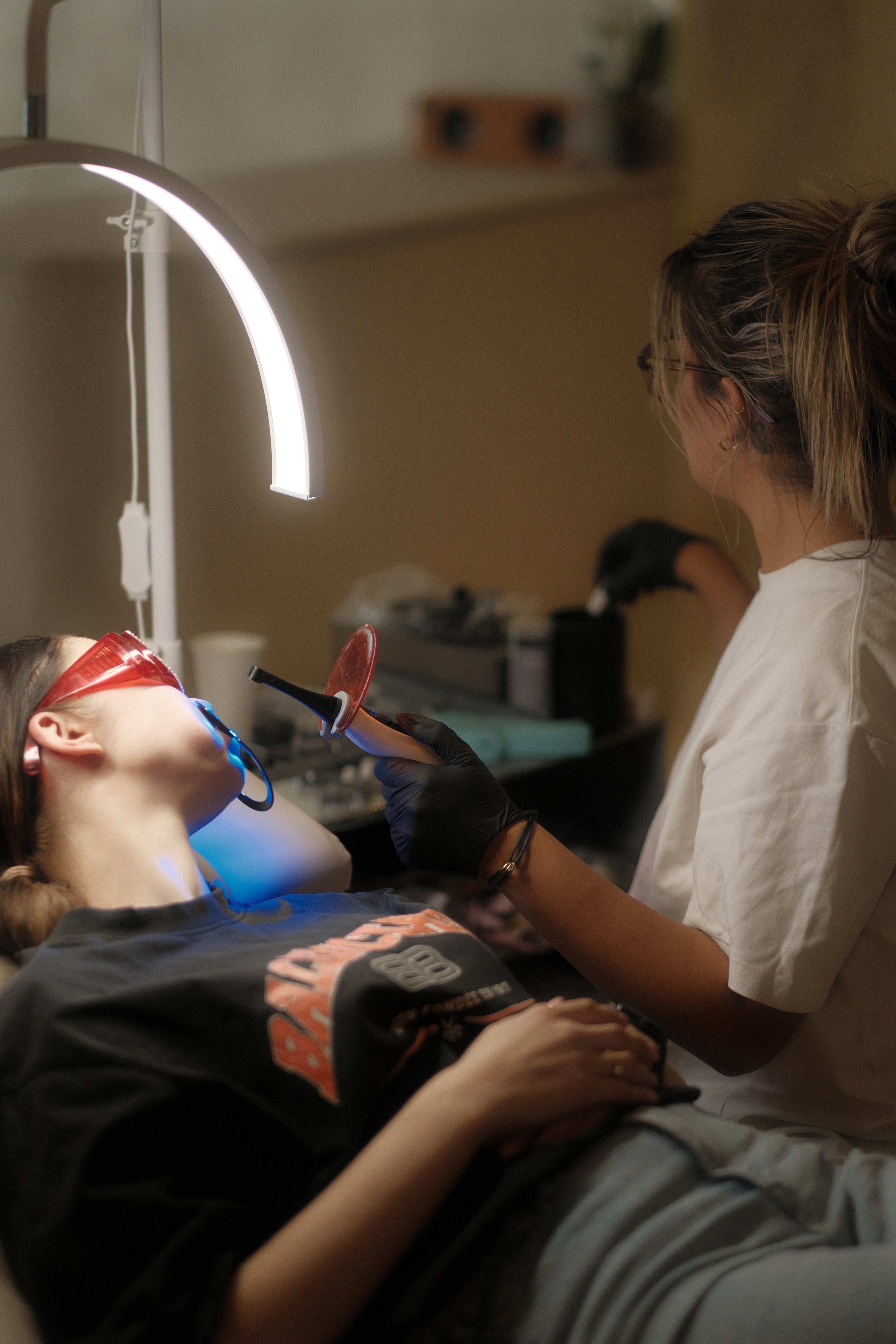 teeth whitening rotterdam, smile atelier serve studio