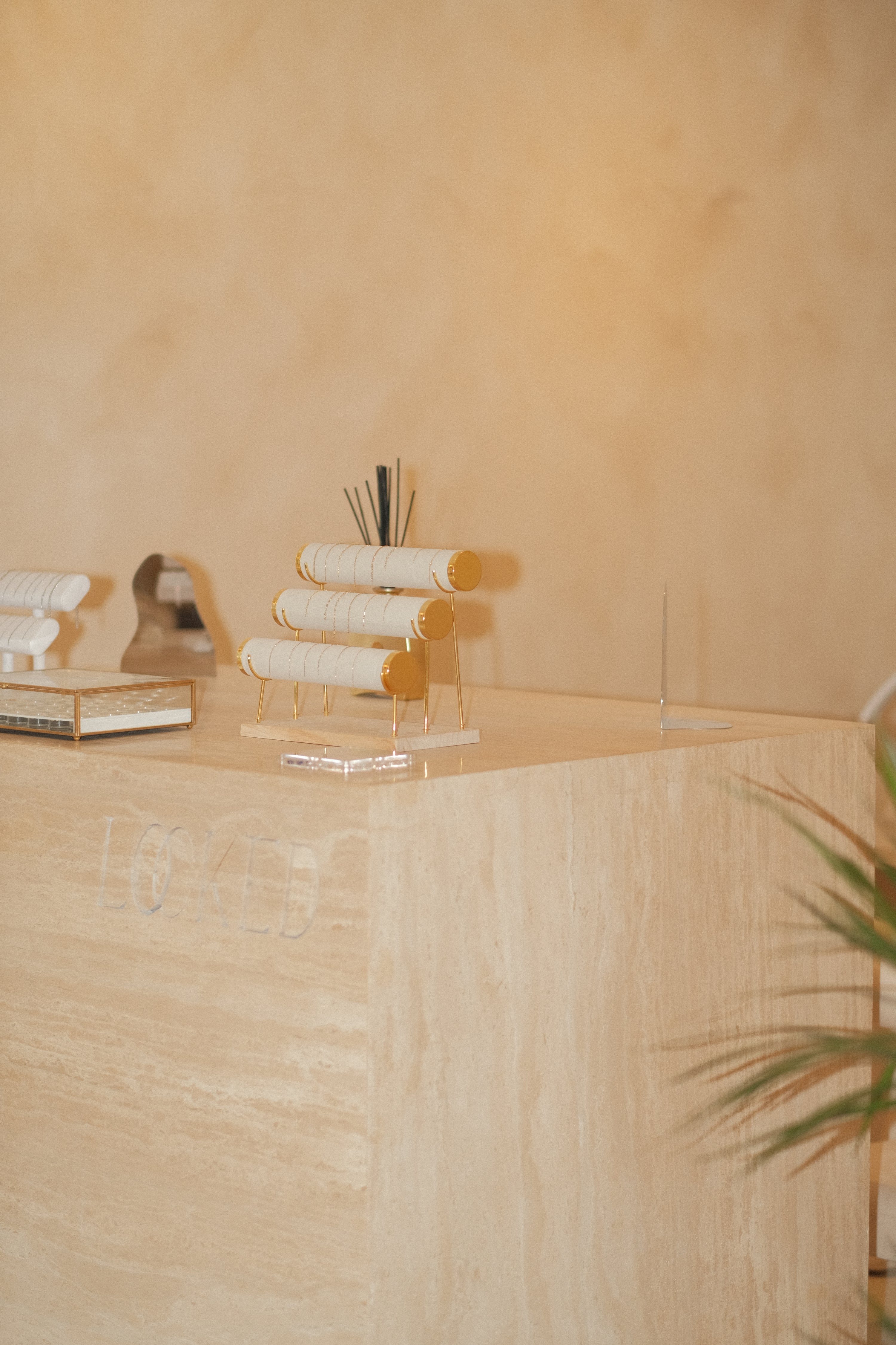 locked jewels serve studio Rotterdam